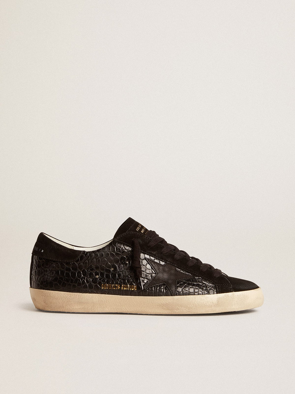 Super-Star LTD en piel con estampado de cocodrilo e inserciones de ante negro