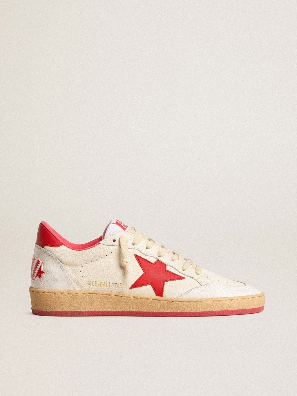 Sneakers Ball Star da uomo in pelle bianca con stella e talloncino rossi