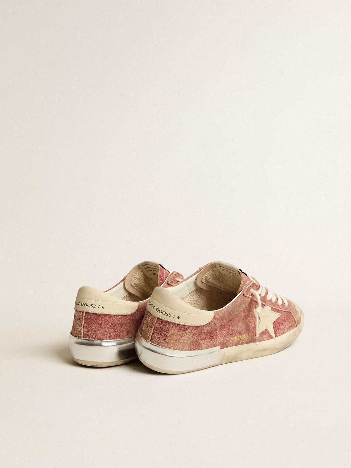 Super-Star de piel roja con estrella y lengüeta del talón de nobuk color crema