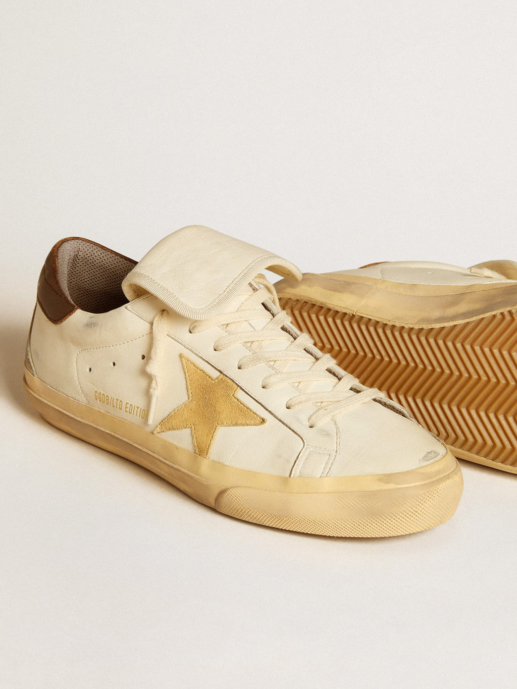 Sneakers Super-Star LTD da uomo in nappa con stella scamosciata e talloncino marrone