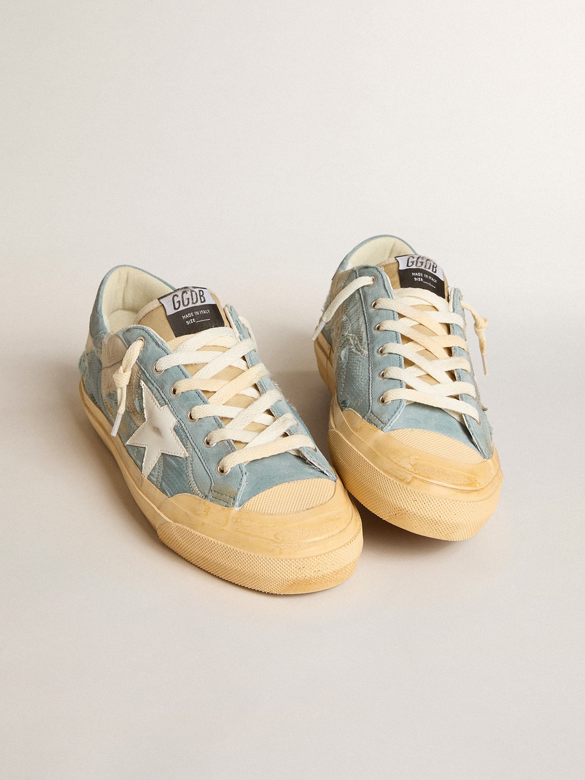 Super-Star in light blue mesh and nylon with white leather star